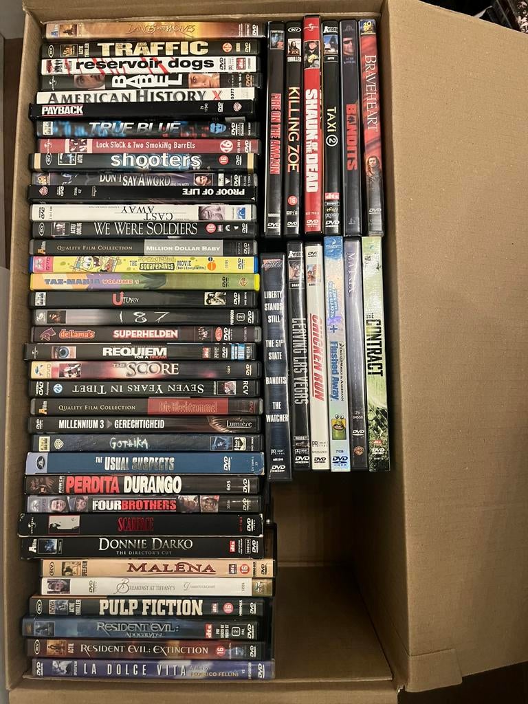 300+ DVD's, diverse films en boxsets, 3 dozen, Cd's en Dvd's, Ophalen, Alle leeftijden, Boxset, Zo goed als nieuw