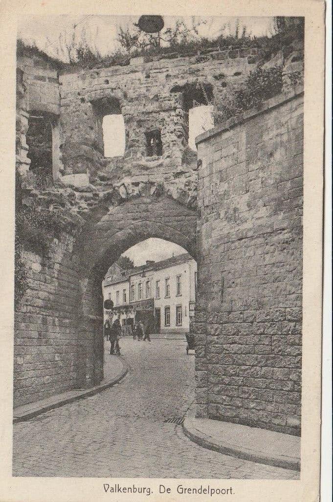 Valkenburg De Grendelpoort, Verzamelen, Ophalen of Verzenden, 1920 tot 1940, Gelopen, Limburg