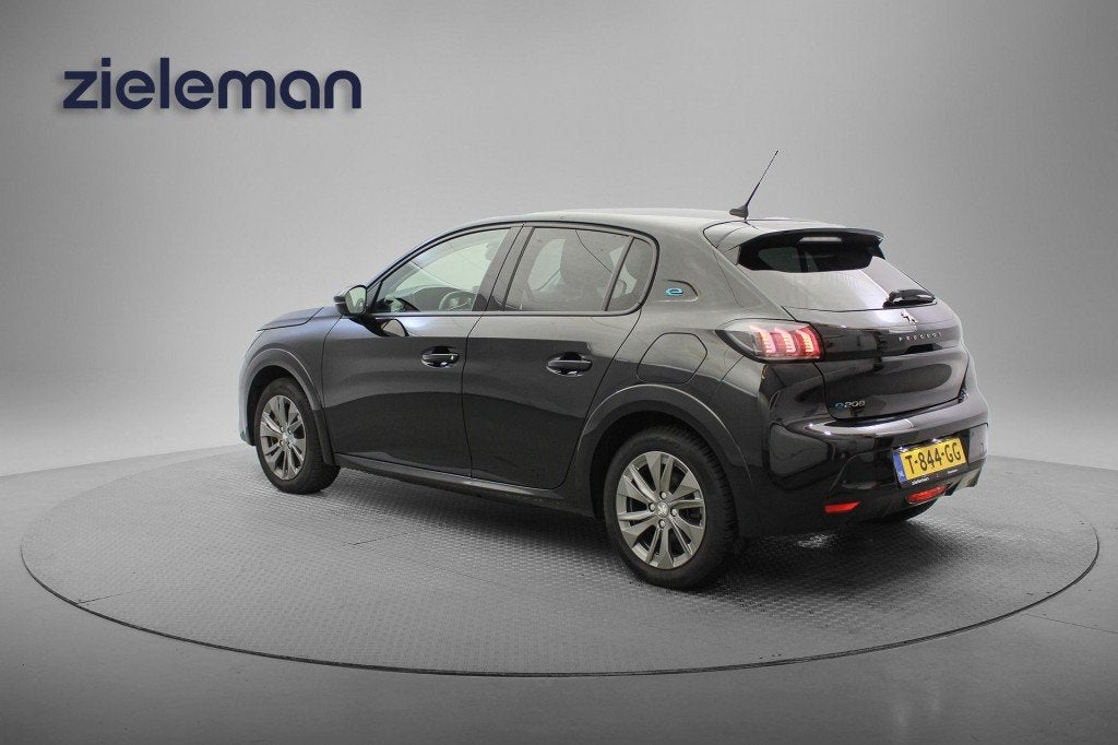 Peugeot E-208 Allure Pack 50 kWh - Digitaal Cockpit, Carplay, Parkeersensor, 136 pk, Gebruikt, Met garantie (alle)