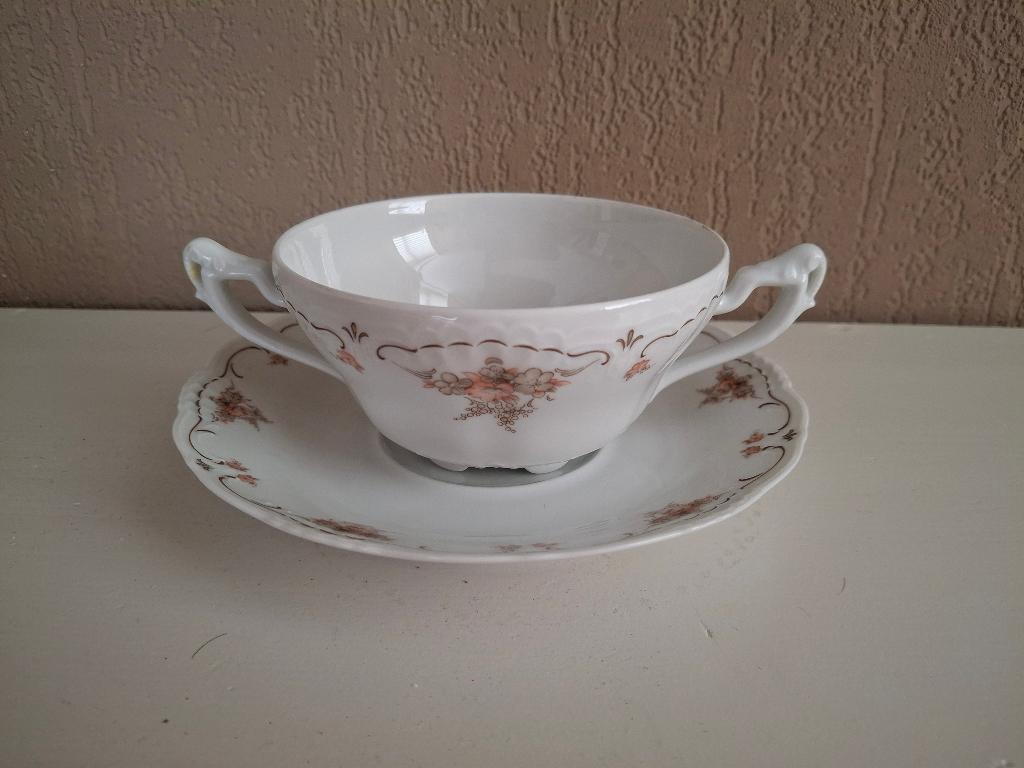 6 vintage soepkommen met schotels, Ophalen of Verzenden, Zo goed als nieuw, Kom(men), Overige stijlen