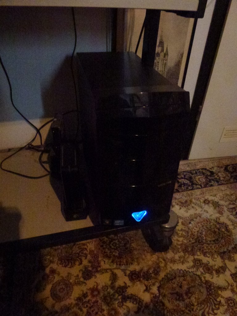 Medion desktop PC, Computers en Software, 8 GB, Medion, Ophalen of Verzenden, Zo goed als nieuw