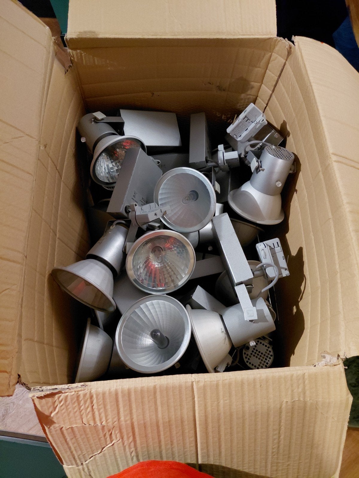 Partij winkelverlichting: +/- 20 Glider Trend lampen, Halogeen, Gebruikt, Metaal of Aluminium, Winkelverlichting