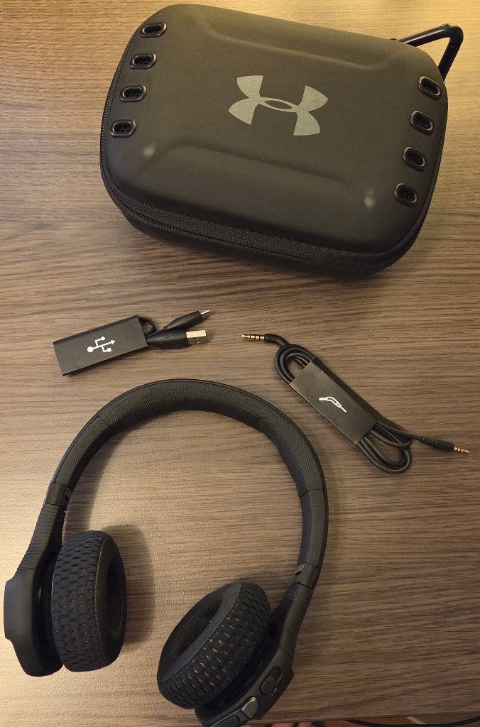 JBL Under Armour Over-ear koptelefoon bluetooth (nieuwstaat), Audio, Tv en Foto, Koptelefoons, JBL, Ophalen of Verzenden, Zo goed als nieuw