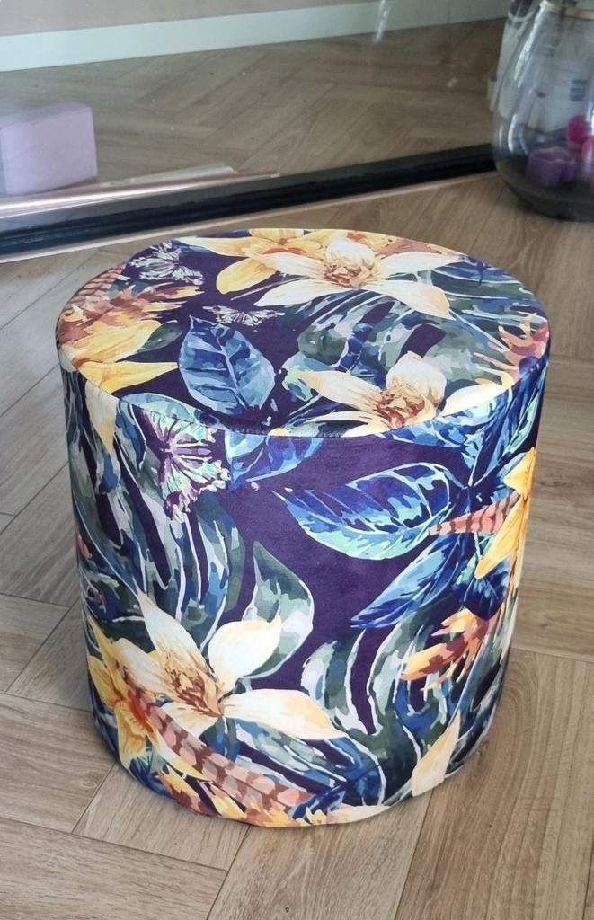 Vrolijke poef / bijzettafel van Dutch Decor / Loods5, Ophalen, Minder dan 50 cm, Rond, Minder dan 50 cm