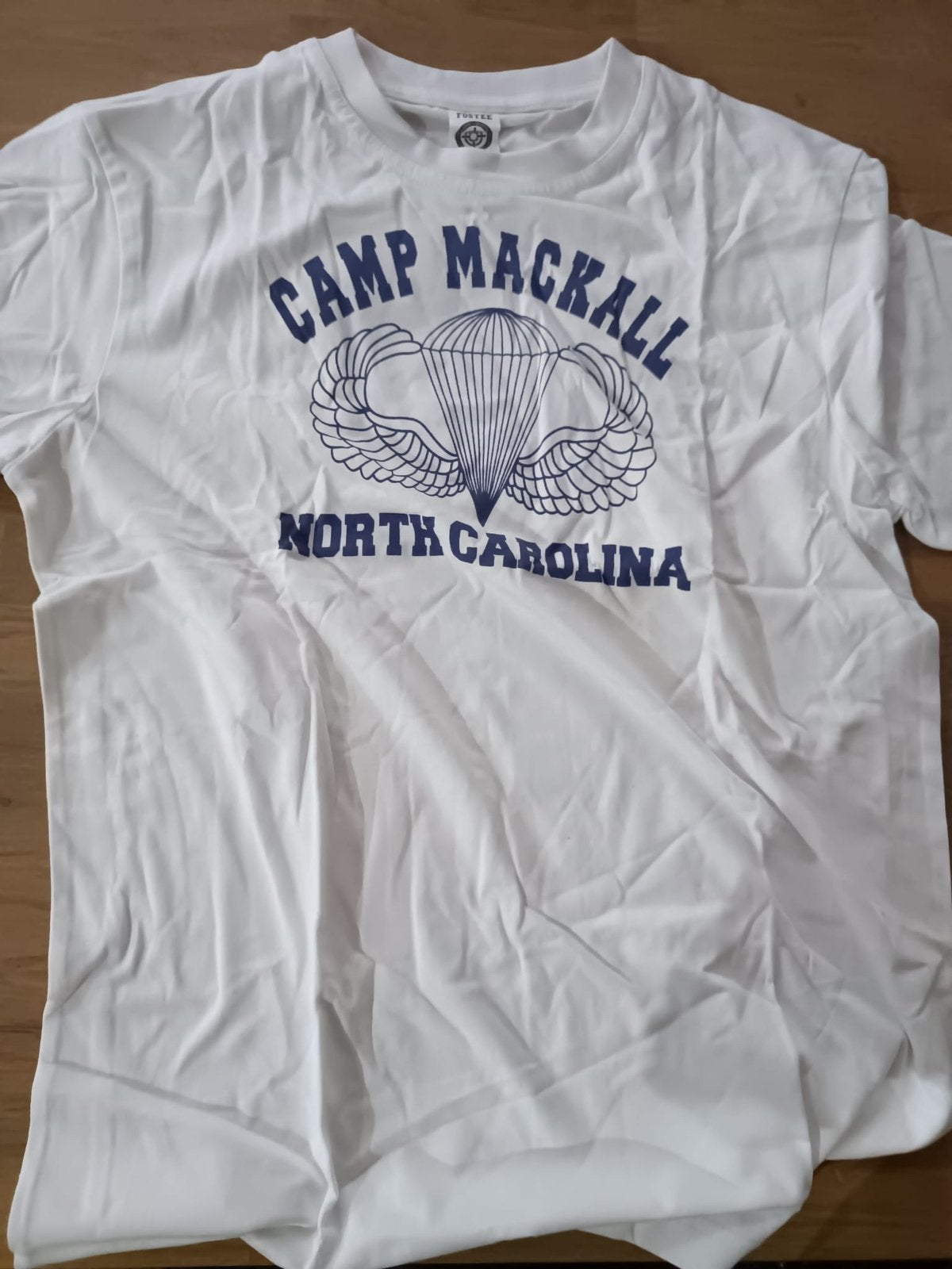 Gloednieuw t-shirt van Camp Mackall maat M, Kleding | Heren, Ophalen of Verzenden, Nieuw, Maat 48/50 (M), Wit
