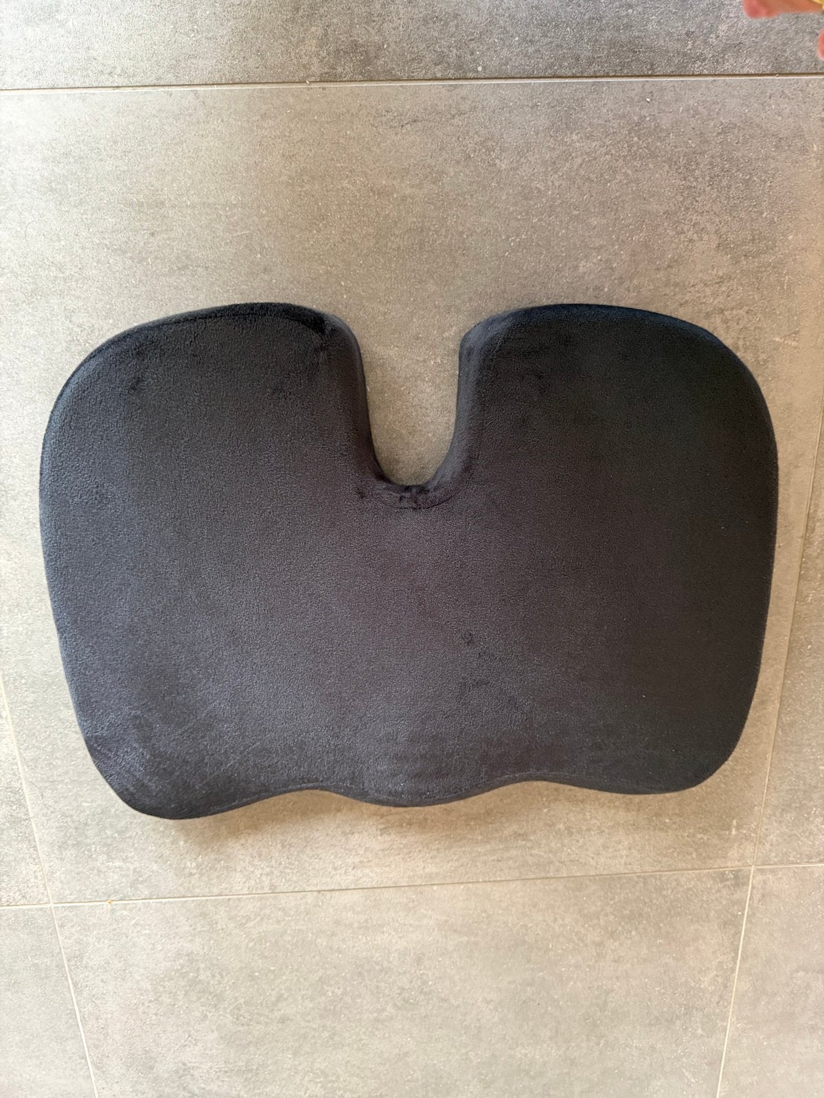 2 stuks Ergonomisch zitkussen - Comfortabel en ondersteunend, Ophalen of Verzenden, Zo goed als nieuw