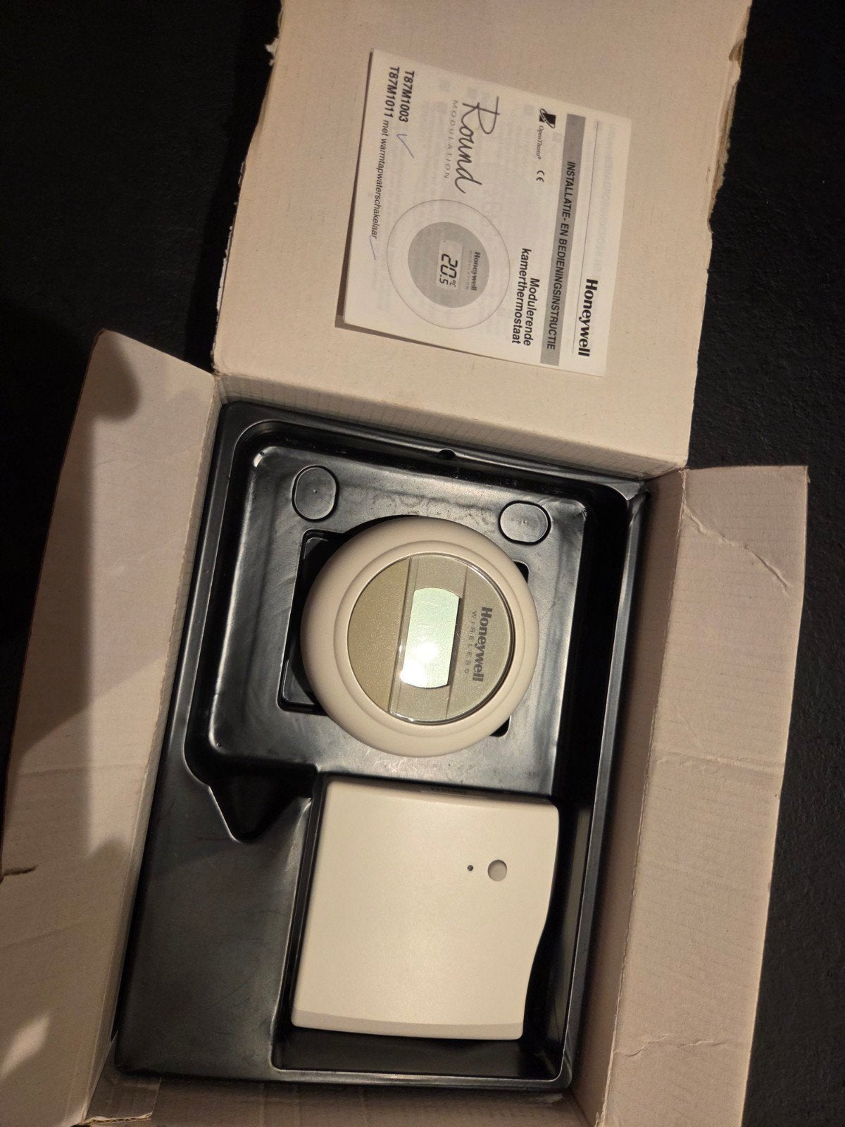 Honeywell Round Modulation thermostaat met RF module, Ophalen of Verzenden, Gebruikt