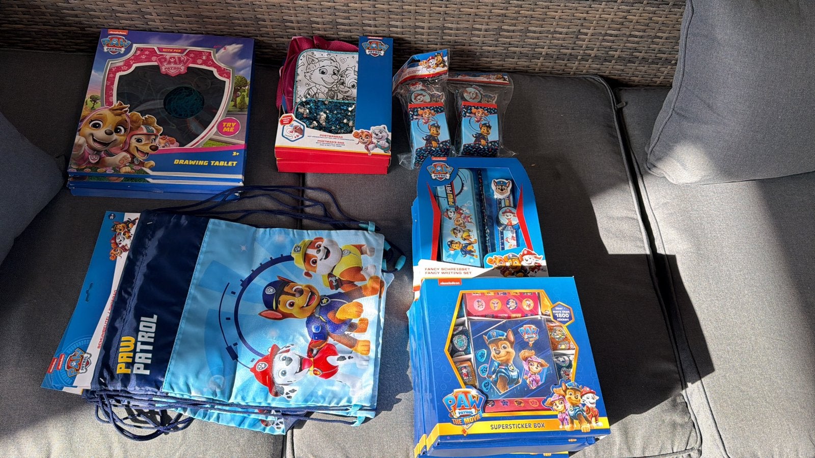 Partij disney artikelen 200 stuks, Zakelijke goederen, Ophalen, Speelgoed en Cadeaus
