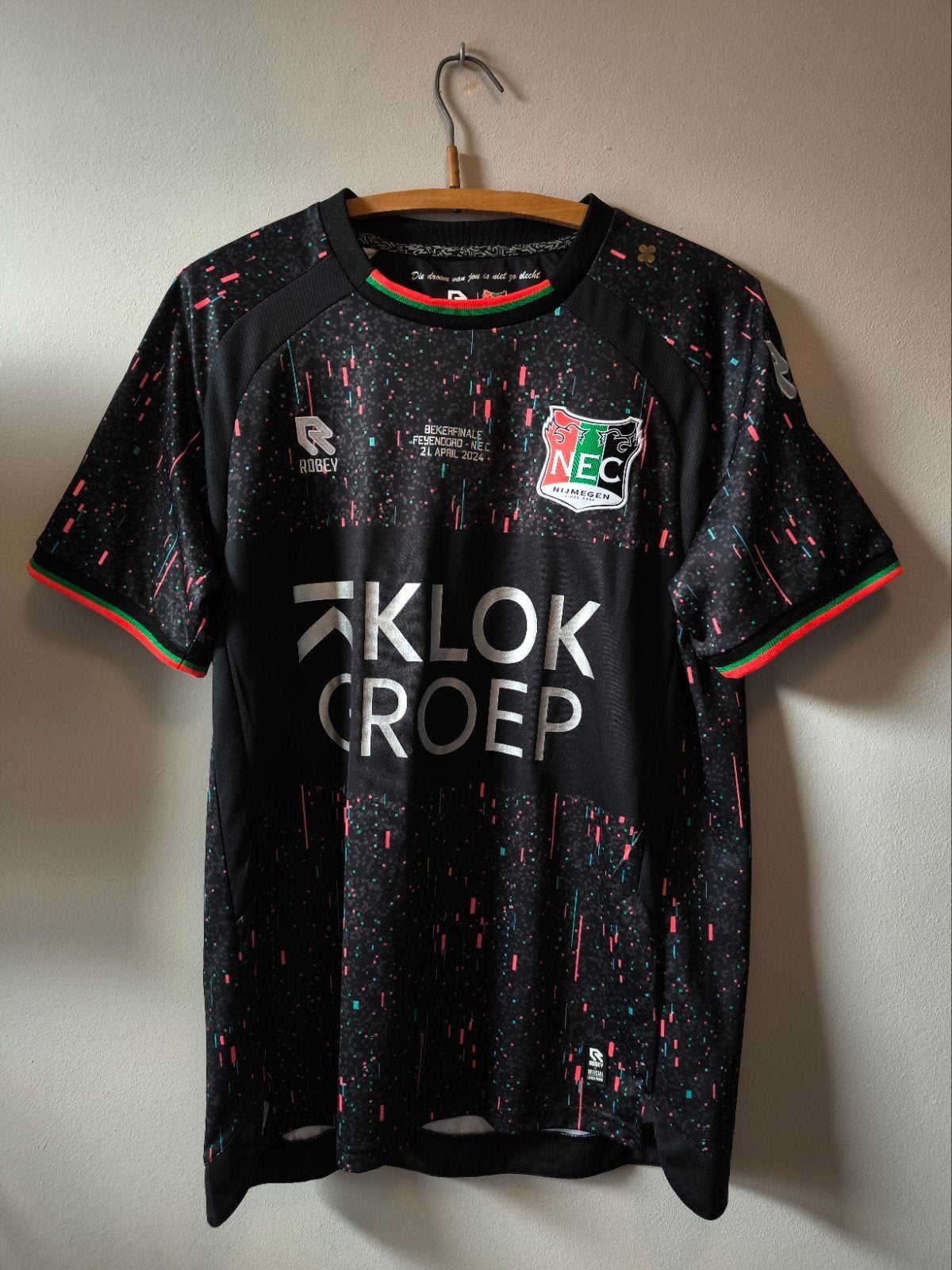 Bekerfinale shirt NEC 2025 maat L, Maat L, Ophalen of Verzenden, Zo goed als nieuw, Shirt