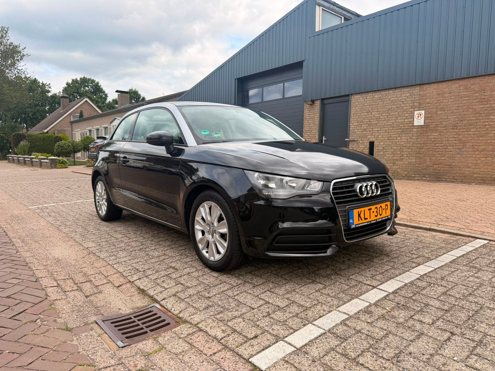 Audi A1 1.2 TFSI Ambition – 2011 – APK t/m 24-06-2027, Voorwielaandrijving, A1, 4 cilinders, 4 stoelen