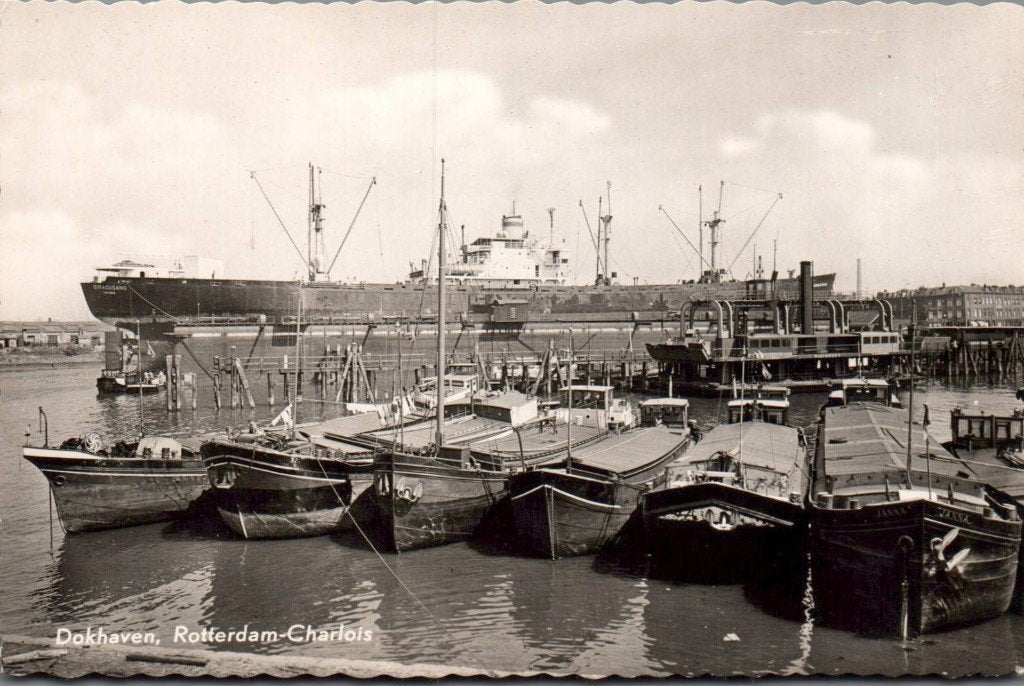 Dokhaven, Rotterdam-Charlois, schepen, Siracusano, Ophalen of Verzenden, Voor 1920, Zuid-Holland