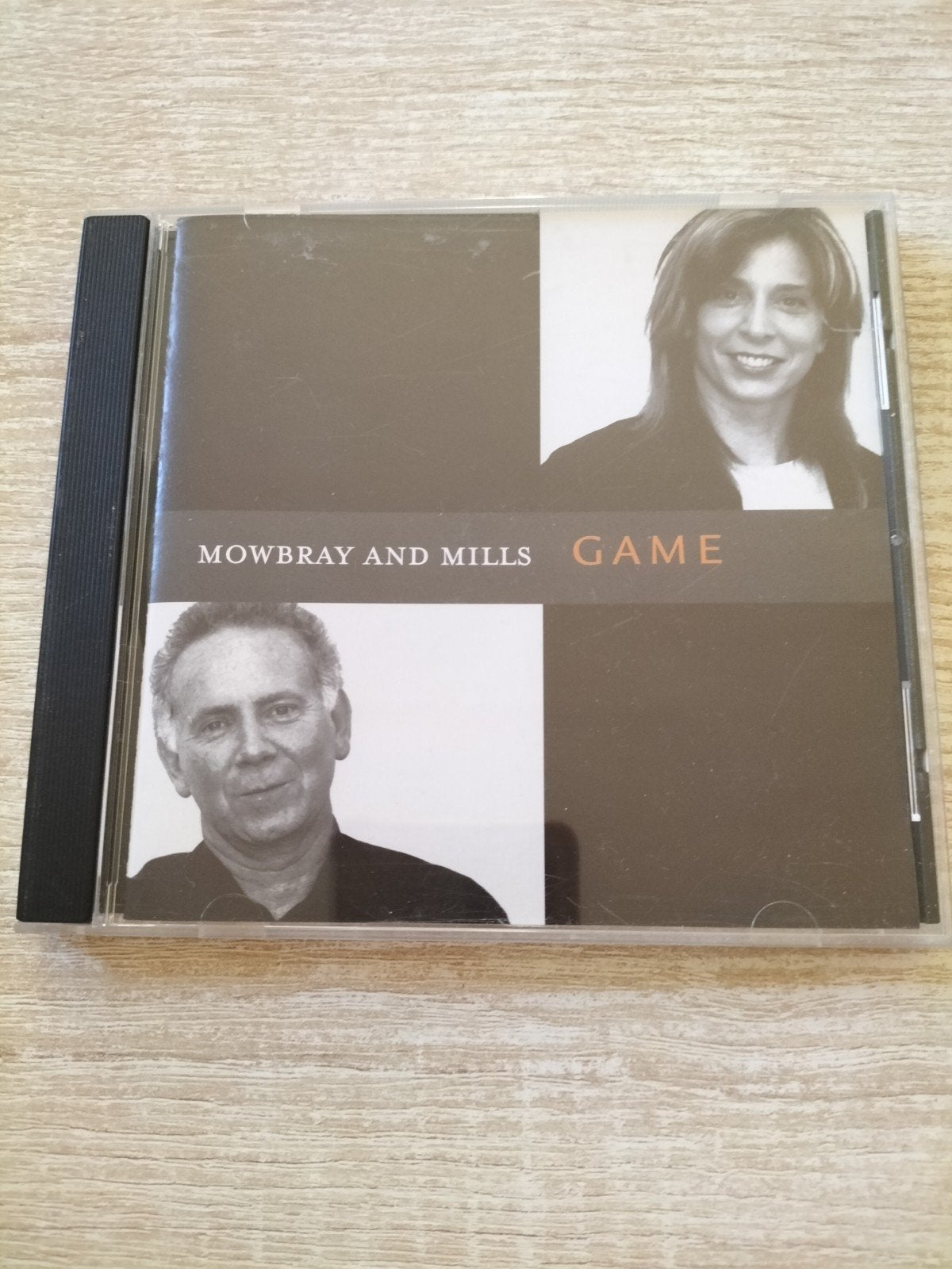 Mowbray and Mills - game, Ophalen of Verzenden
