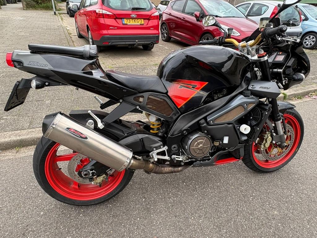 Aprilia Tuono V-twin - Krachtige Naked Bike, Motoren, Motoren | Aprilia, 2 cilinders, Sportuitlaat, Motorrijbewijs A, Gebruikt