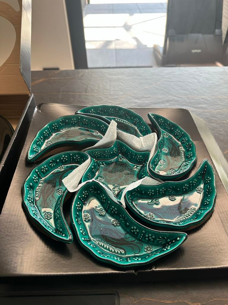 Turks servies set, handgemaakt, nieuw in doos, Keramiek, Nieuw, Ophalen of Verzenden, Overige stijlen