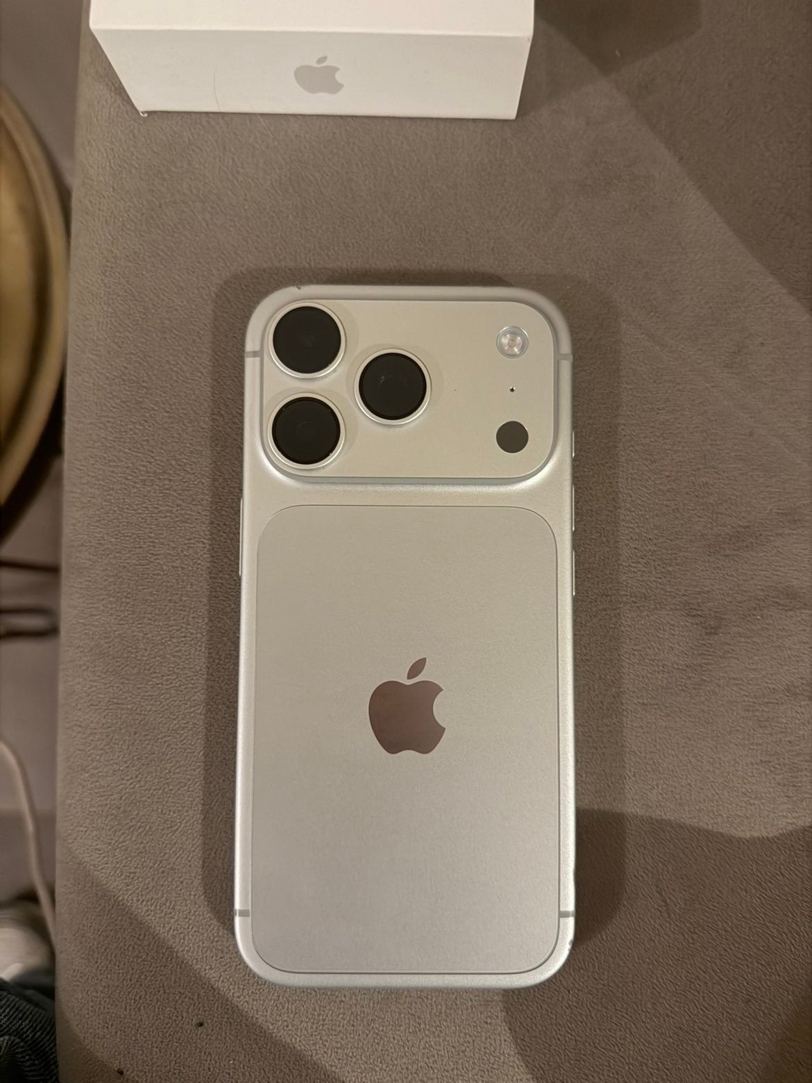 Iphone 18 pro silver, Telecommunicatie, 256 GB, Nieuw, Ophalen of Verzenden, Zonder simlock