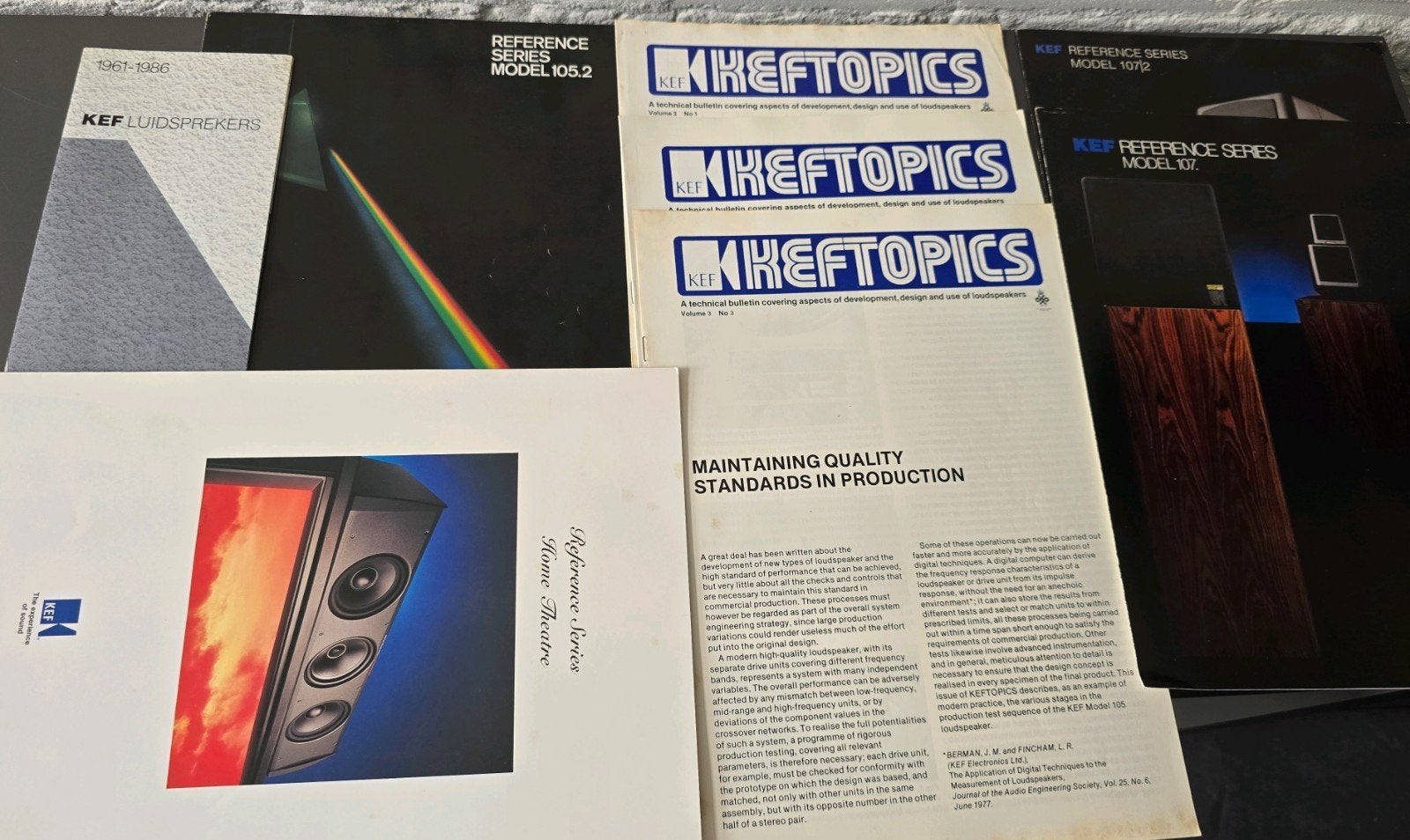 vintage KEF luidsprekers folders & 25 jaar KEF luidsprekers, Audio, Tv en Foto, Luidsprekers, Ophalen of Verzenden, KEF