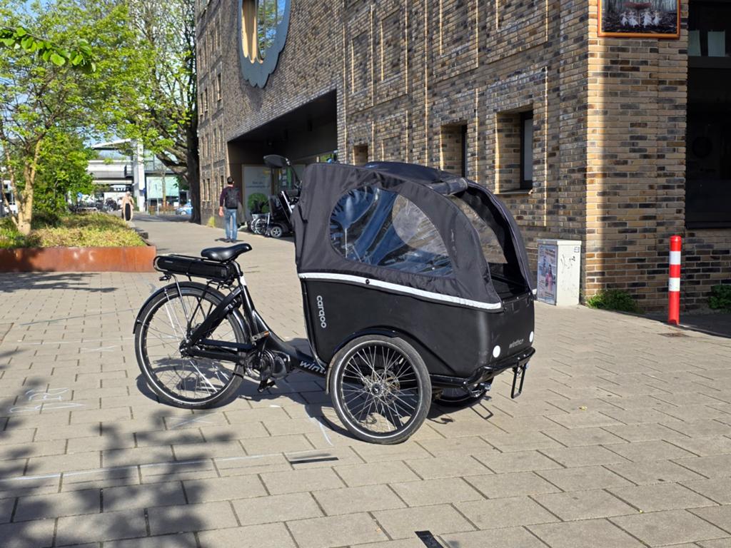 2dehands elektrische Winther Bakfiets, Fietsen en Brommers, 4 kinderen of meer, Info@winthercargobike.com, Zo goed als nieuw, Winther Cargo bike