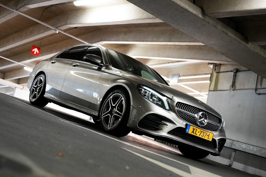 Mercedes-Benz C-Klasse C180 AMG Business Solution *NL-auto*, Auto's, Mercedes-Benz, Achterwielaandrijving, 1800 kg, Particulier