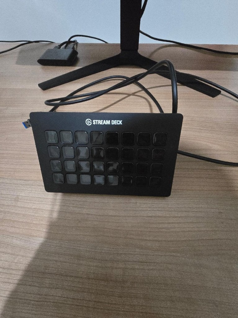 Elgato Stream Deck XL – 32 LCD-knoppen (zwart), Overige typen, Ophalen of Verzenden, Zo goed als nieuw, USB-aansluiting