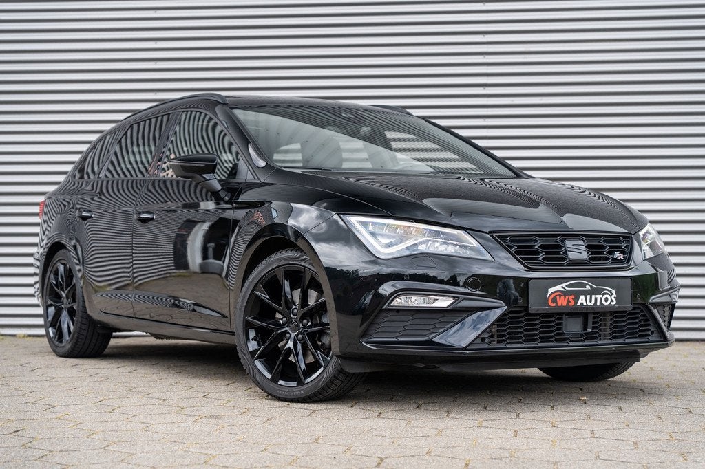 Seat LEON 1.5 TSI FR Ultimate Edition BLACK*VIRTUAL*ACC*DCC*, 4 cilinders, 150 pk, 620 kg, Zwart