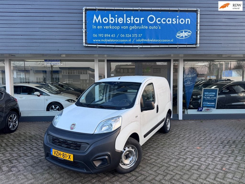Fiat Fiorino 1.4 Easy Pro / Benzine & Gas / Airco, Auto's, Bestelauto's, Bedrijf, Te koop, ABS, Airconditioning, Electronic Stability Program (ESP)