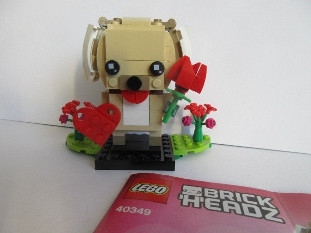 40349 Lego BrickHeadz 81 Valentijns Puppy, Ophalen of Verzenden, Zo goed als nieuw, Complete set, Lego