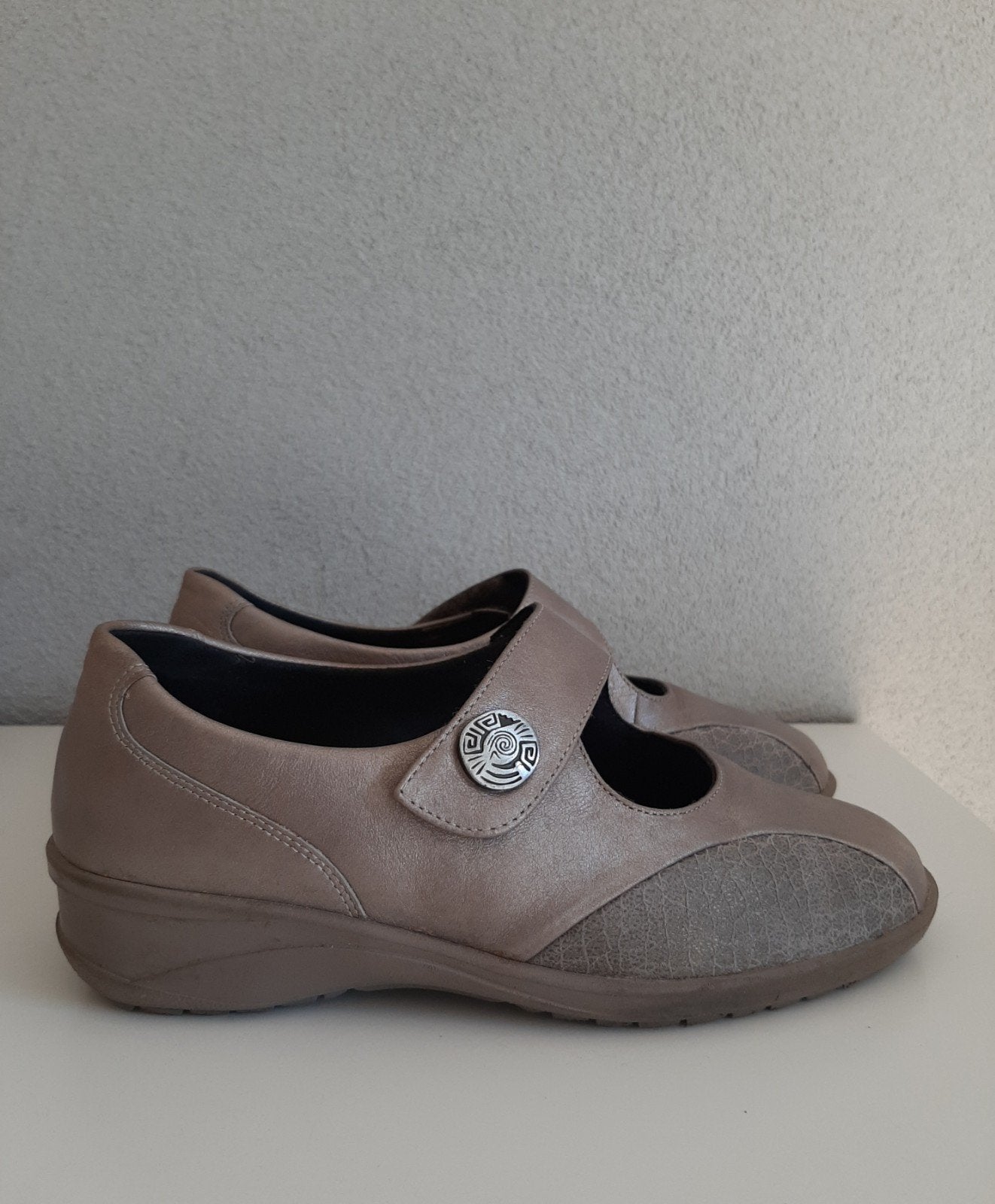 Solidus Karo klittenbandschoenen maat 4,5 (37,5) H, Solidus, Beige, Ophalen of Verzenden, Zo goed als nieuw
