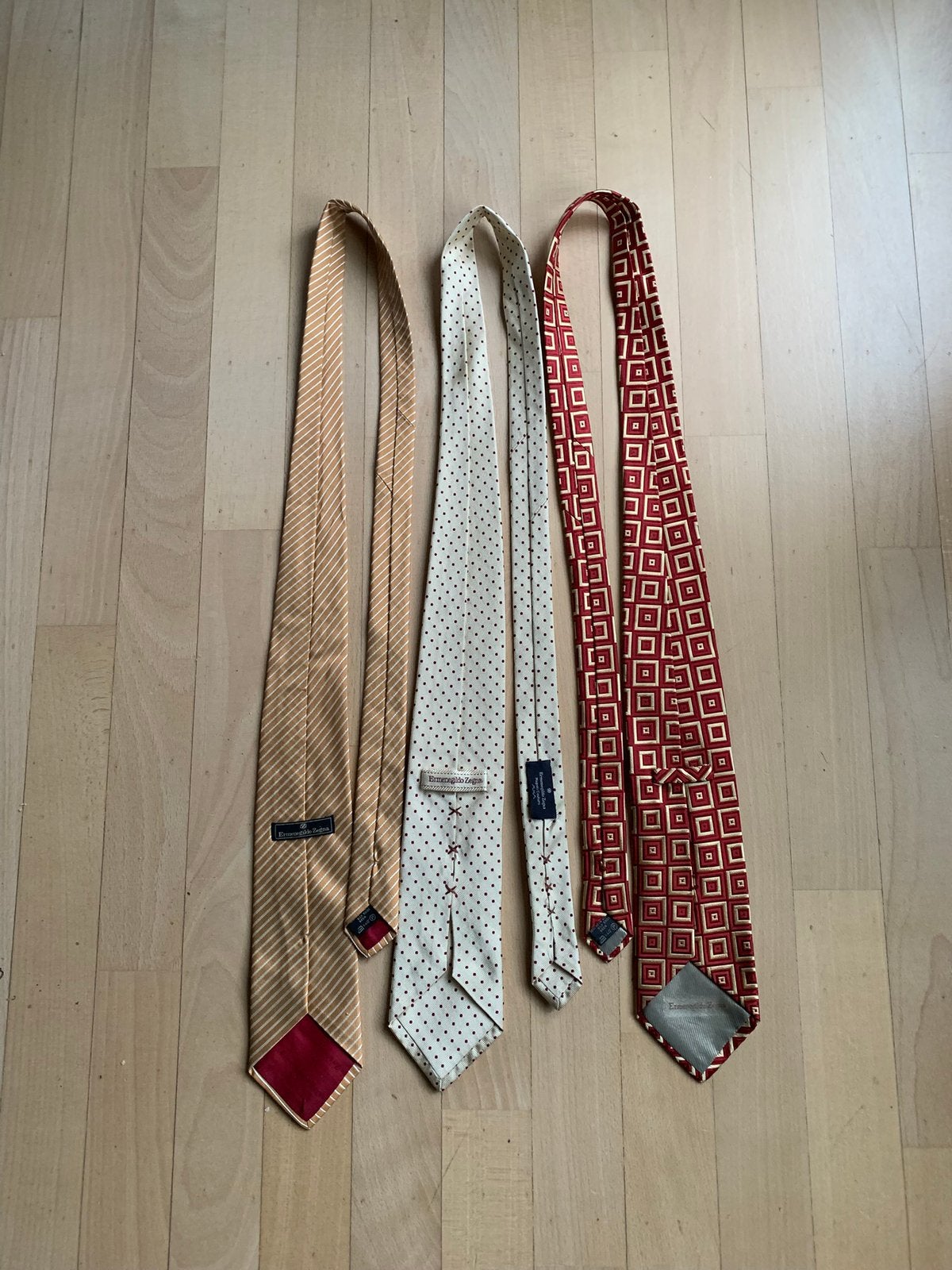 3 nieuwe zijden stropdassen van Zegna., Ophalen of Verzenden, Nieuw, Overige kleuren, Met patroon