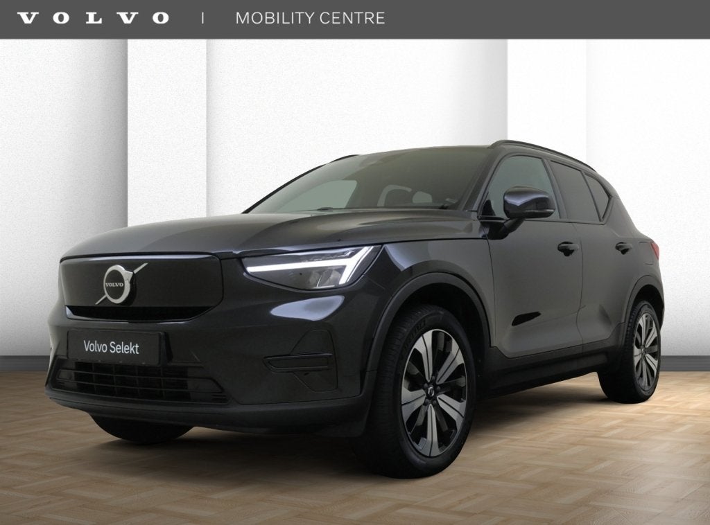 Volvo XC40 Recharge Core | Stoel/Stuurverwarming | Achteruit, Auto's, Volvo, Automaat, Zwart, Automatische klimaatregeling, Vierwielaandrijving