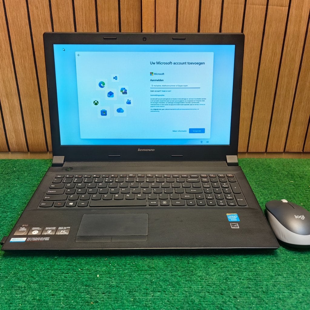 Lenovo B50-30 Laptop 4GB Intel Celeron N2840 500GB, Computers en Software, Chromebooks, Lenovo, Zo goed als nieuw, Support@lenovo.com