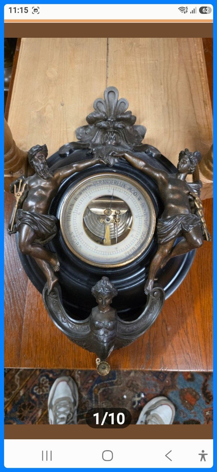 Grote zamak barometer