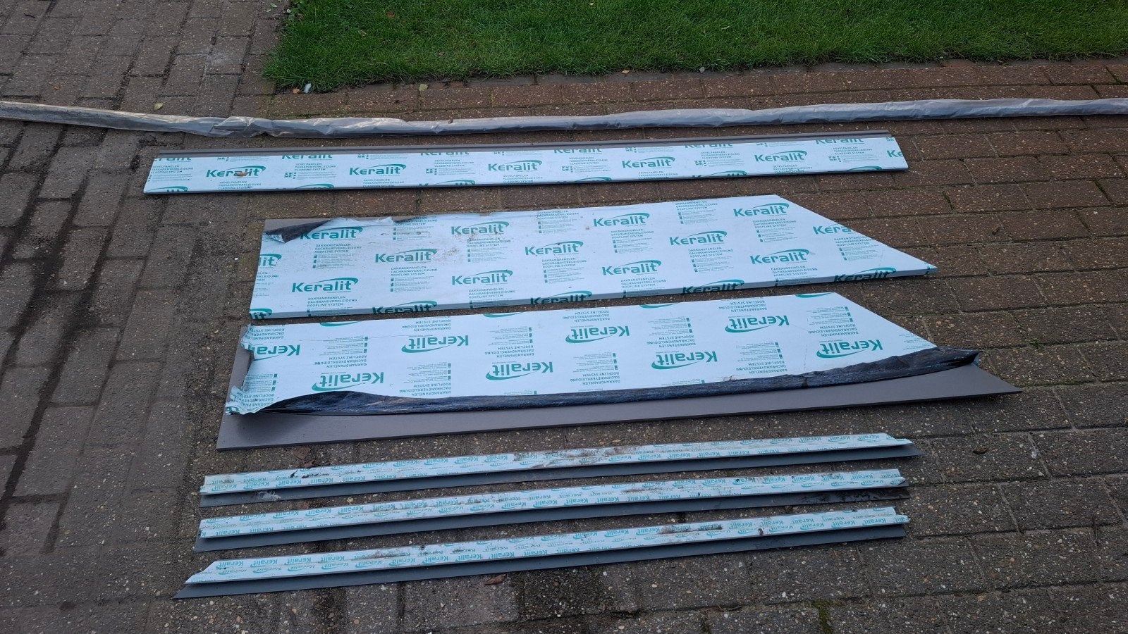 Keralit gevelbekleding en afwerkprofielen kwartsgrijs, Doe-het-zelf en Verbouw, Platen en Panelen, Ophalen, Nieuw, HPL, Minder dan 20 mm