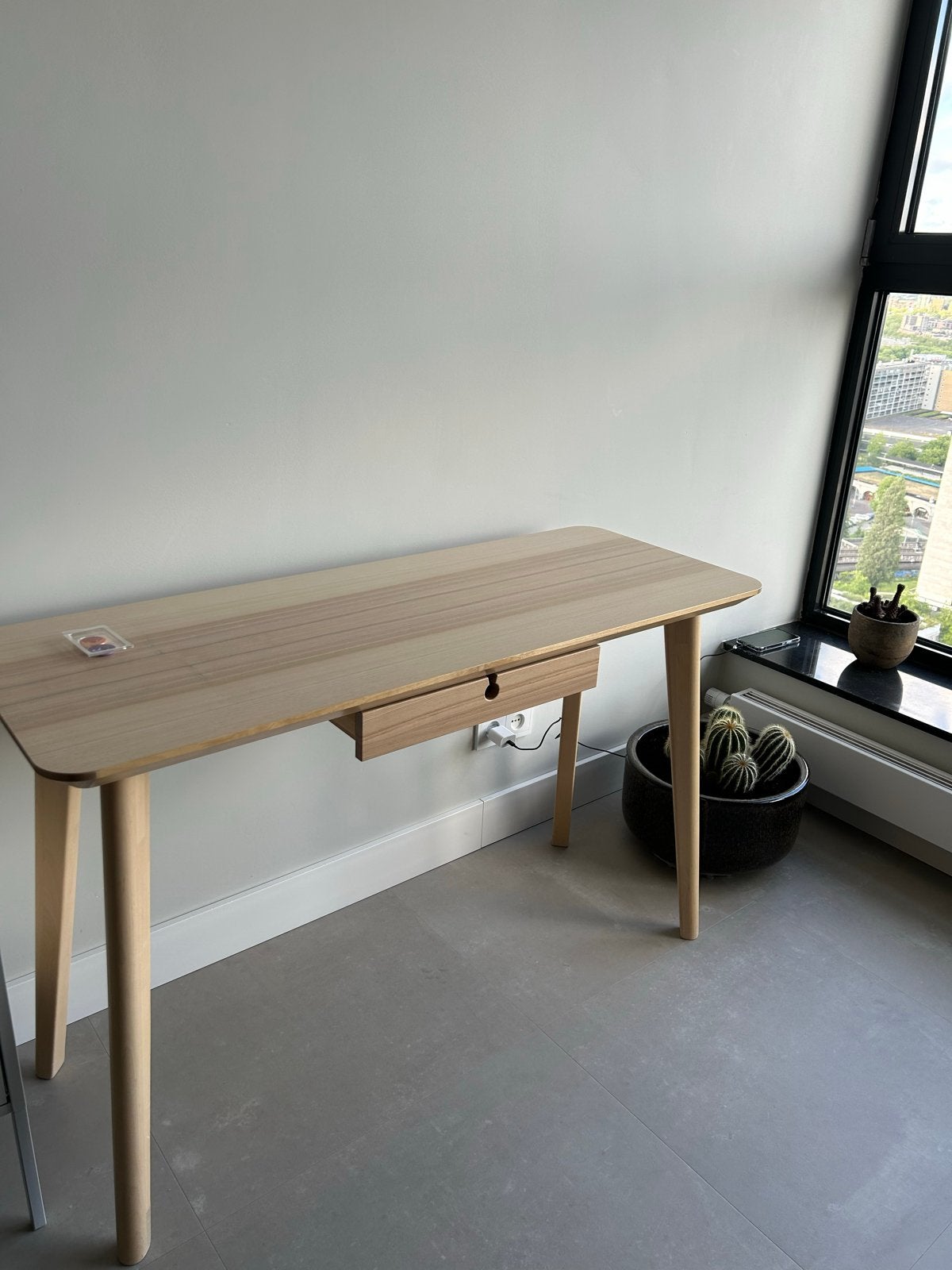 IKEA Tafel/Bureau… Zo goed als nieuw, Kinderbureau, Ophalen of Verzenden, Zo goed als nieuw, IKEA