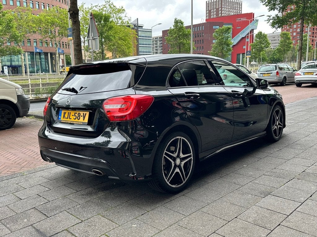 Mercedes-Benz A-klasse 250 Amg Automaat Leer Clima Xenon/Led, Auto's, Mercedes-Benz, 1345 kg, Gebruikt, Euro 6, 4 cilinders