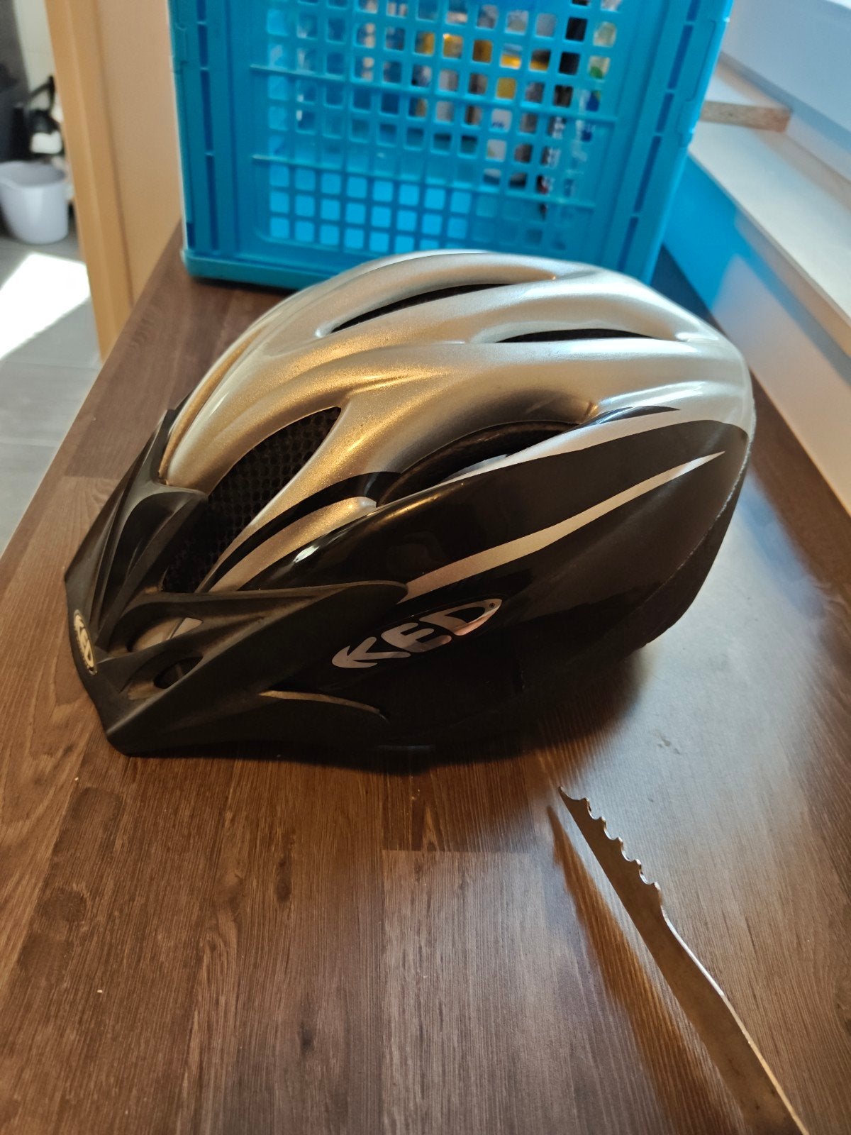 KED Mountainbike Helm - Zilver/Zwart, Ophalen, Gebruikt, Overige maten, KED