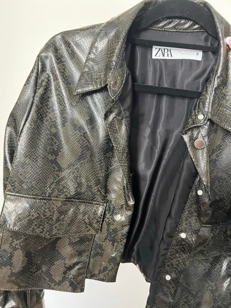 Zara Jacket XL but good for L or M, Ophalen of Verzenden, Zo goed als nieuw, Maat 38/40 (M), Groen