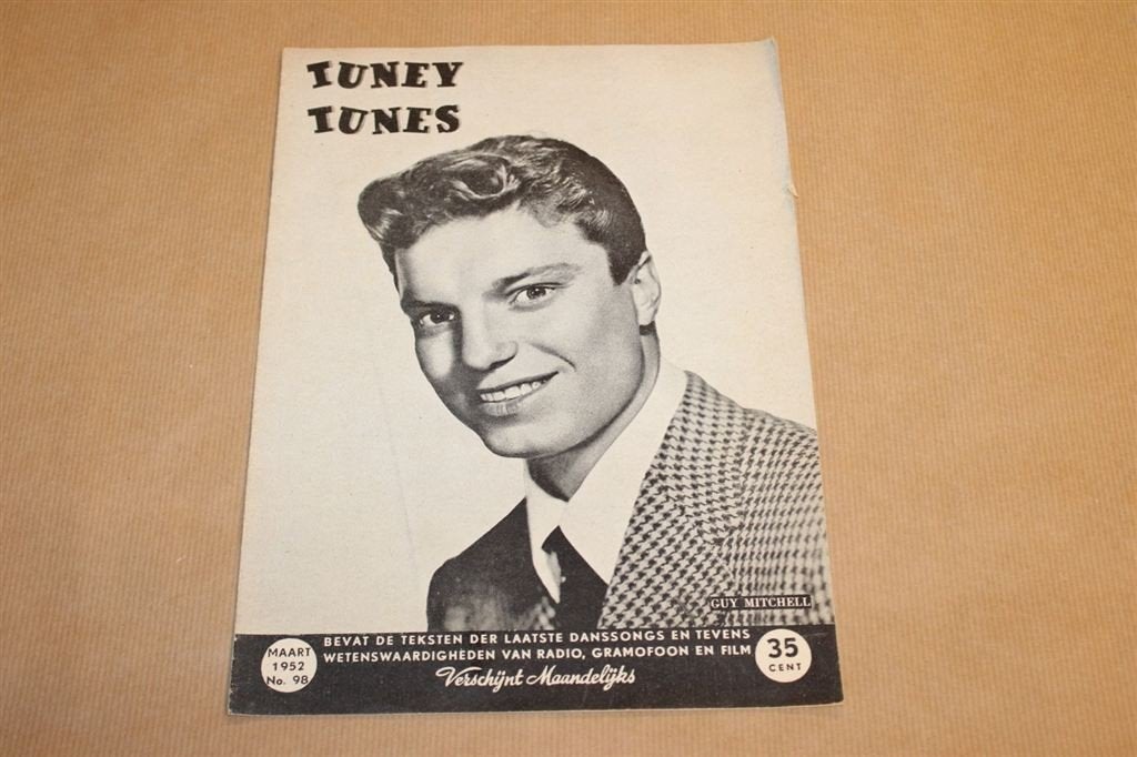 Tuney Tunes - No. 98 - Maart 1952, Ophalen of Verzenden, 1940 tot 1960, Knipsel(s)