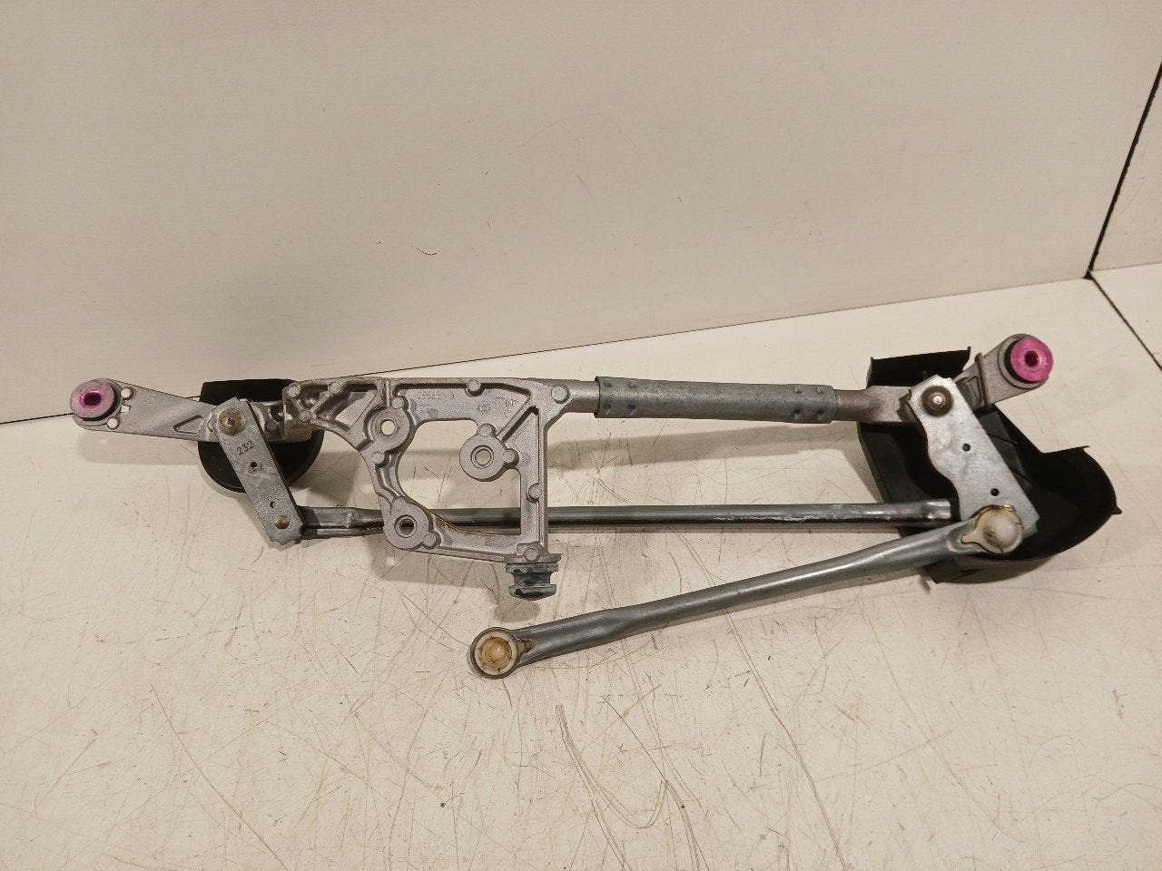 Ruitenwisser mechaniek voor Toyota Aygo, Onderdelen@venauto.nl, Van der Ven Autorecycling B.V., Gebruikt, Ettenseweg 76, 4706 PB Roosendaal, The Netherlands