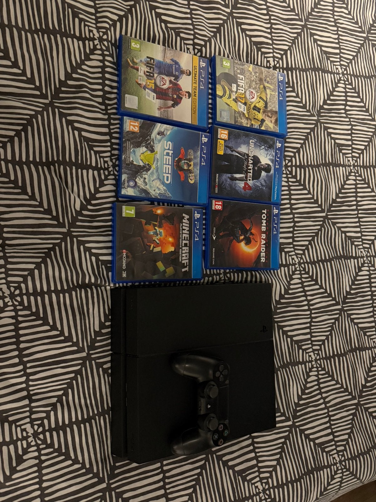 PlayStation 4 PS4 fw 12.50 incl. Controller & Games, Ophalen of Verzenden, Zo goed als nieuw, Met 1 controller, Original