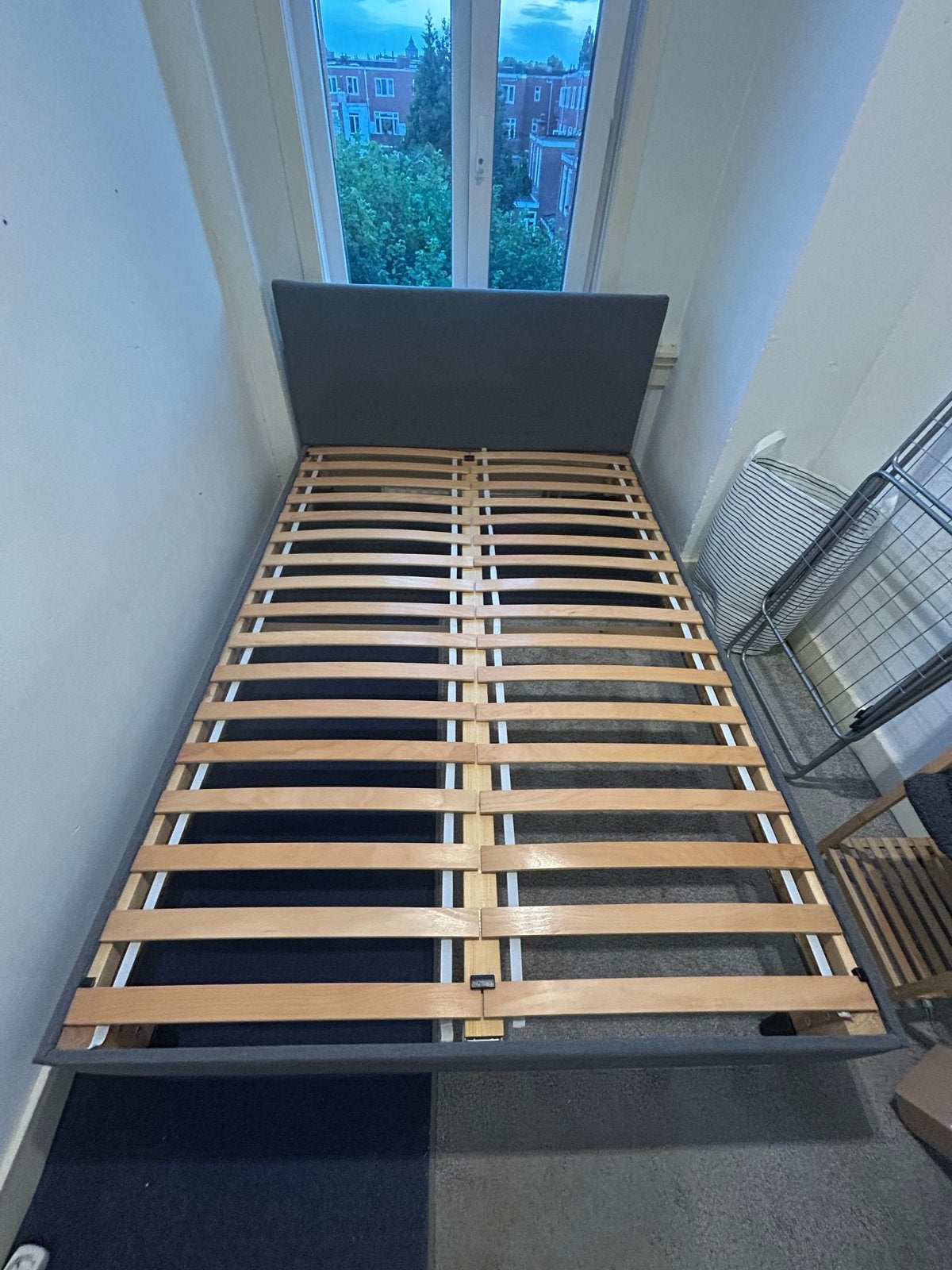 Ikea bedframe met lattenbodem, Ophalen, Gebruikt, Tweepersoons, 140 cm