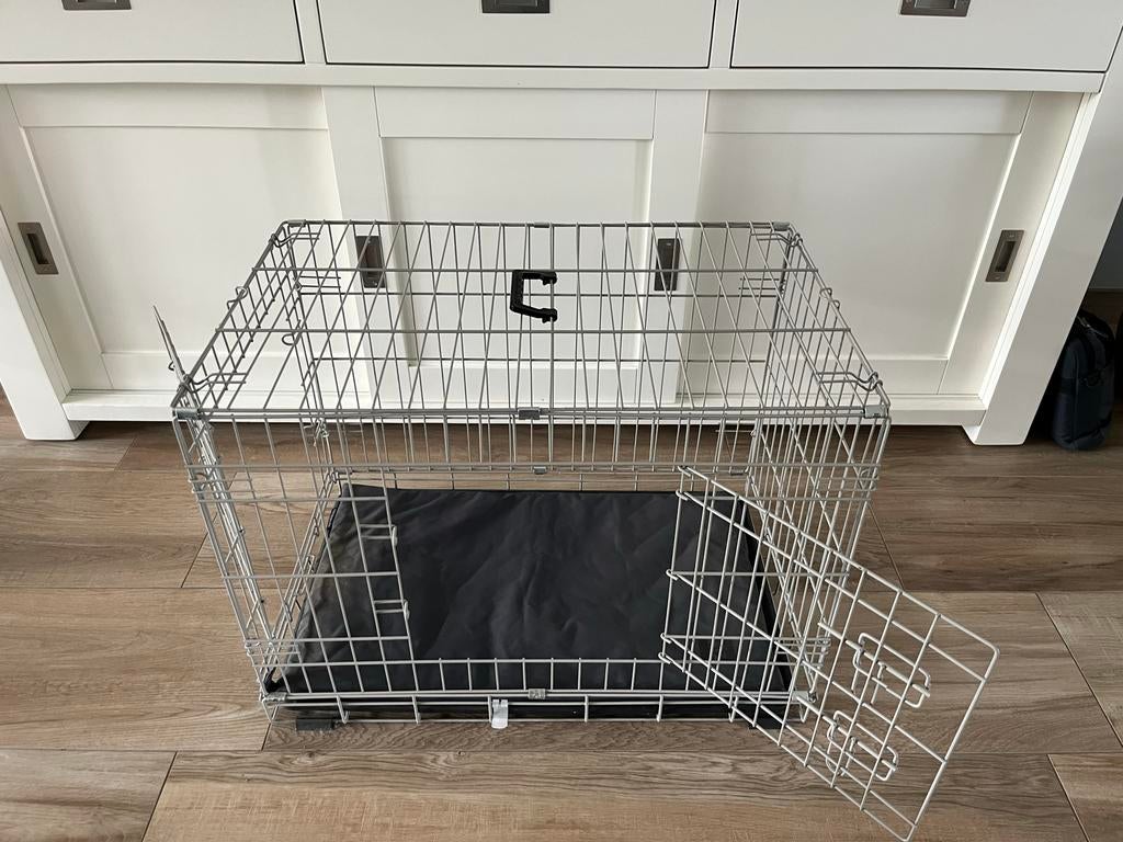 Honden bench 75x48x55 cm LxBxH, Dieren en Toebehoren, Ophalen, Zo goed als nieuw