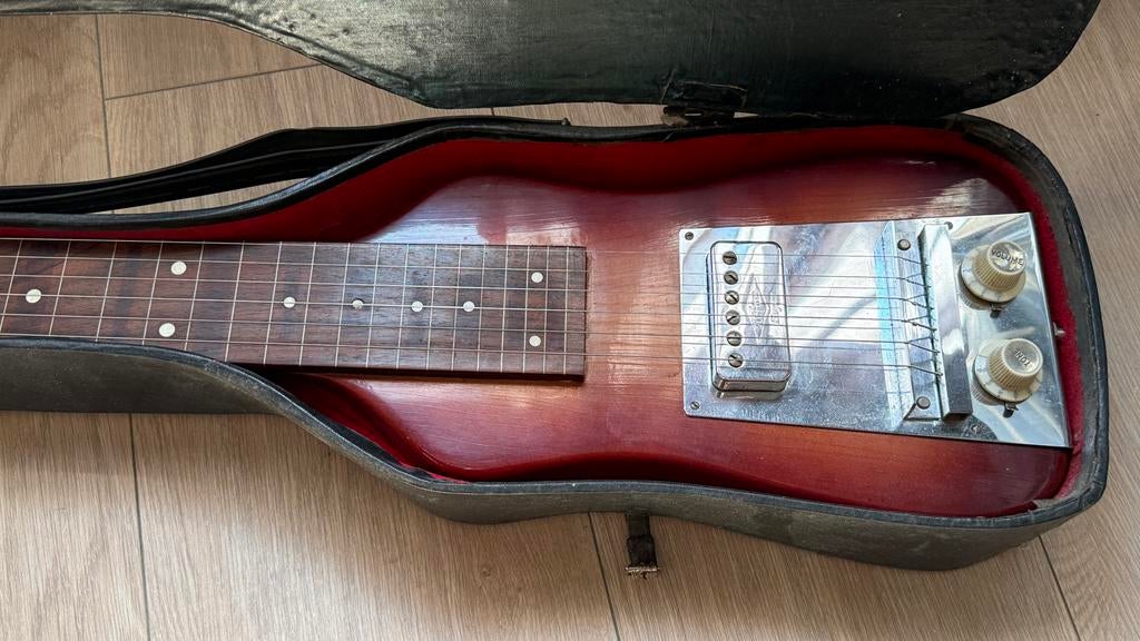 Vintage Höfner Lap Steel gitaar met koffer, Ophalen, Zo goed als nieuw, Solid body, Overige merken
