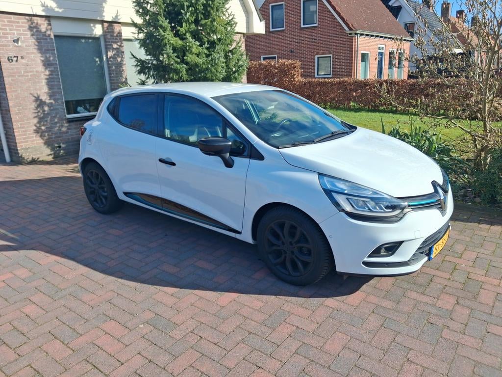 Renault Clio Energy TCe 90pk Eco2 S&S 2018 Wit, Voorwielaandrijving, 898 cc, Leder en Stof, Origineel Nederlands