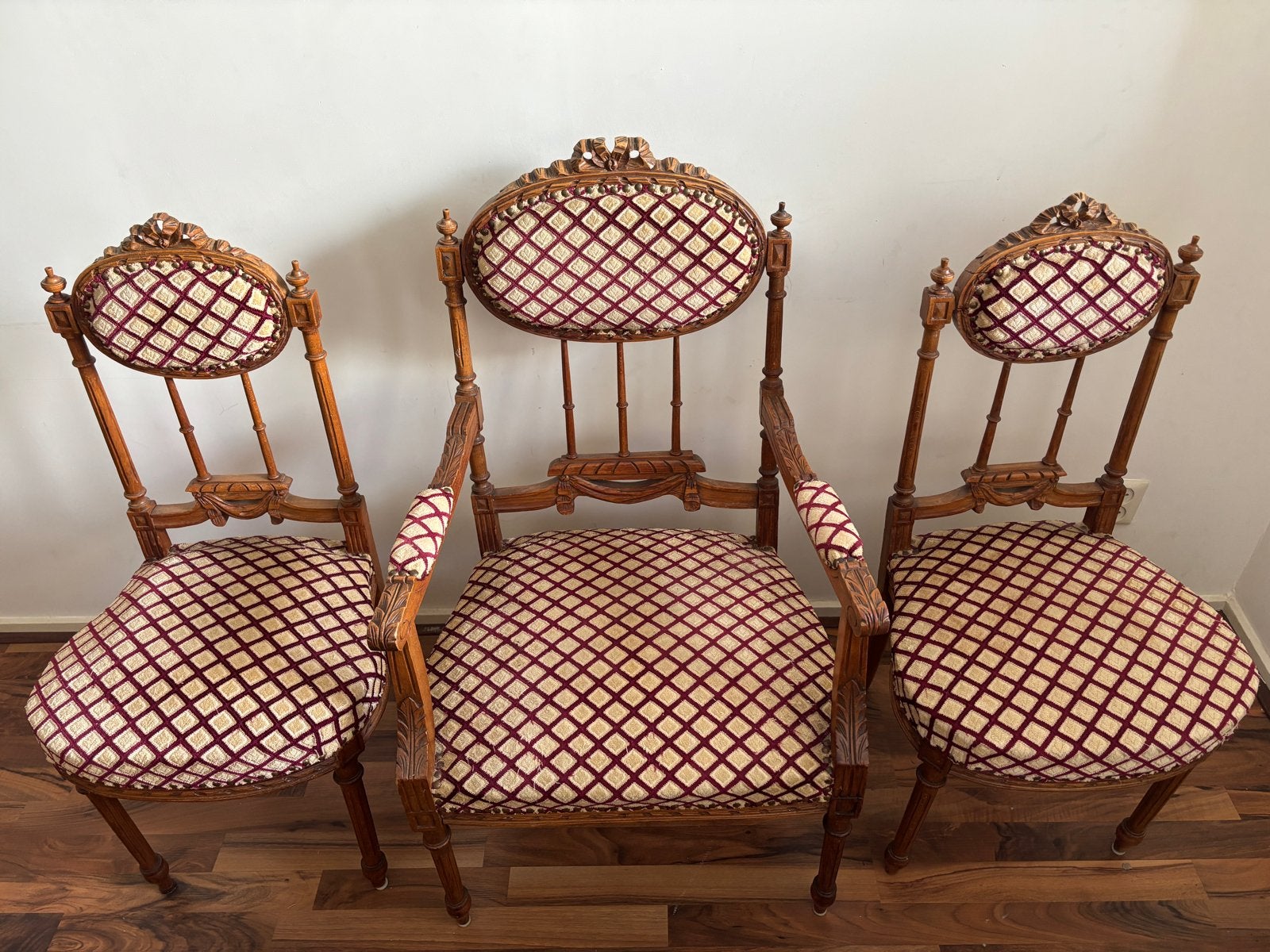 Set van 3 Louis XVI-revival salonstoelen, ca. 1880-1920, Ophalen