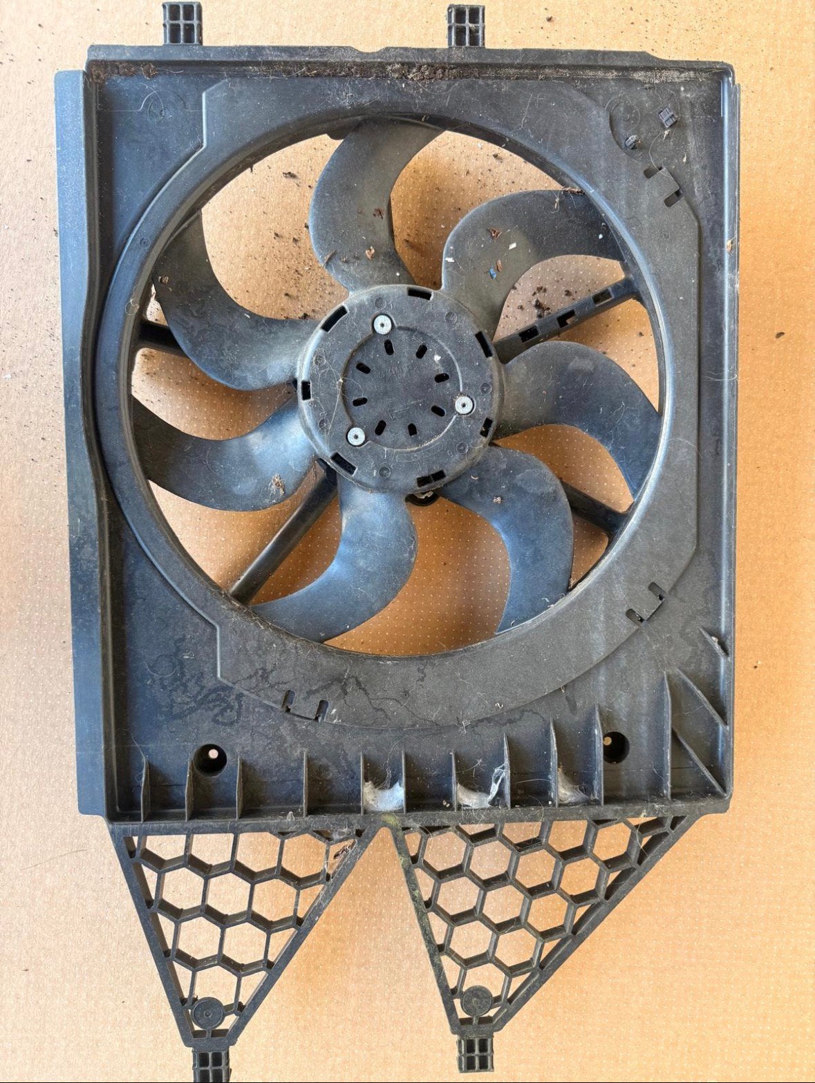 Polo 6r radiator ventilator, Auto-onderdelen, Ophalen of Verzenden, Seat