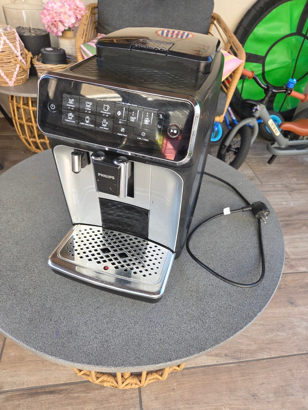 Philips Koffiemachine - defect (zetgroep loopt vast), Witgoed en Apparatuur, Koffiezetapparaten, Ophalen, Niet werkend, Koffiemachine