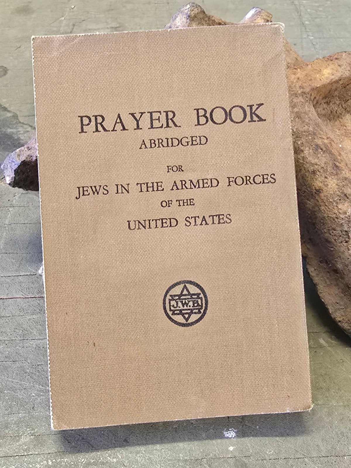 WWII US Prayer Book for Jews in the armed forces, Ophalen of Verzenden, Amerika, Embleem of Badge
