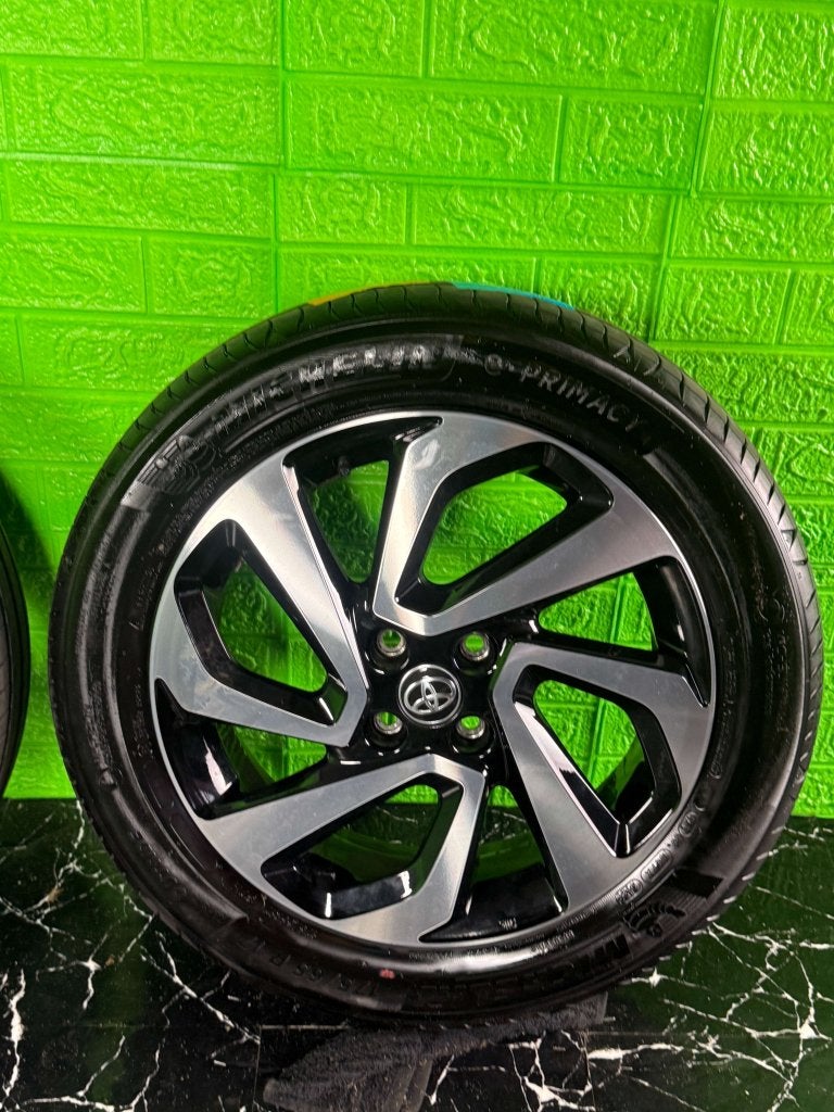 Originele Toyota Aygo X velgen 17" 4x100 zomerset 7mm!, Niet ingevuld, Gebruikt, 175 mm, Banden en Velgen