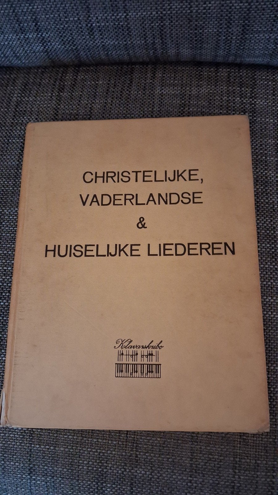 Klavarskribo Christelijke, Vaderlandse & Huiselijke Liederen, Ophalen of Verzenden, Gelezen, Diverse Auteurs, Christendom | Katholiek