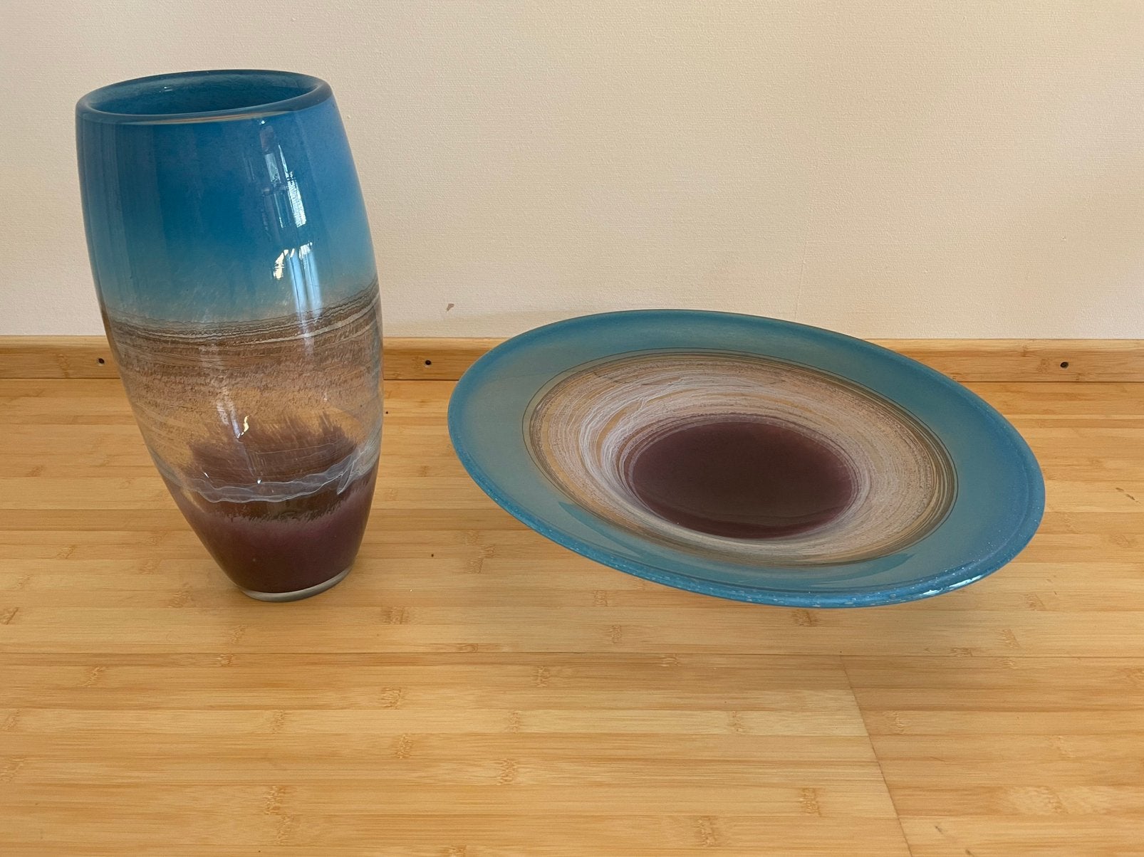 Vaas en schaal van glas, Ophalen, Zo goed als nieuw, Glas